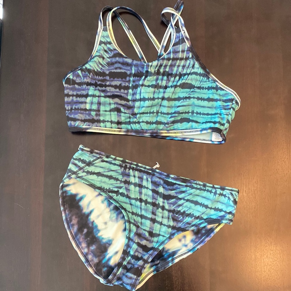 Athleta girls swim size 14 like new